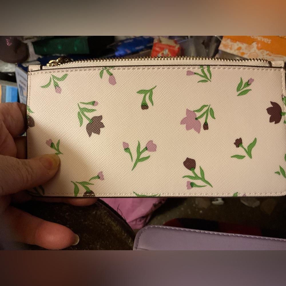 Kate Spade GRACEFUL FLORAL DITSY SLIM ZIP WALLET - Picture 4 of 7